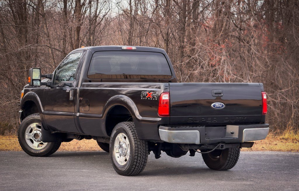 Used 2011 Ford F250 XLT w/ XLT Interior Pkg image 8