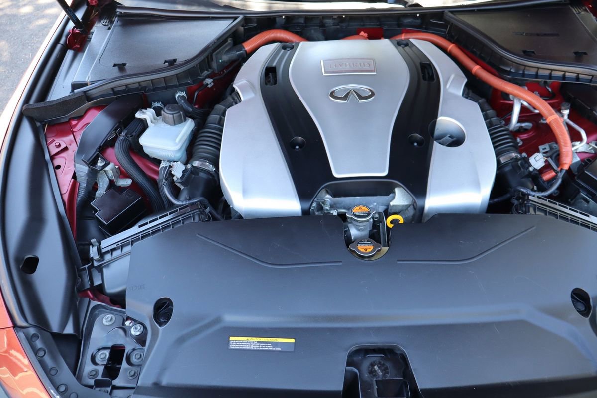 Used 2014 INFINITI Q50 Sport w/ Deluxe Technology Package image 39