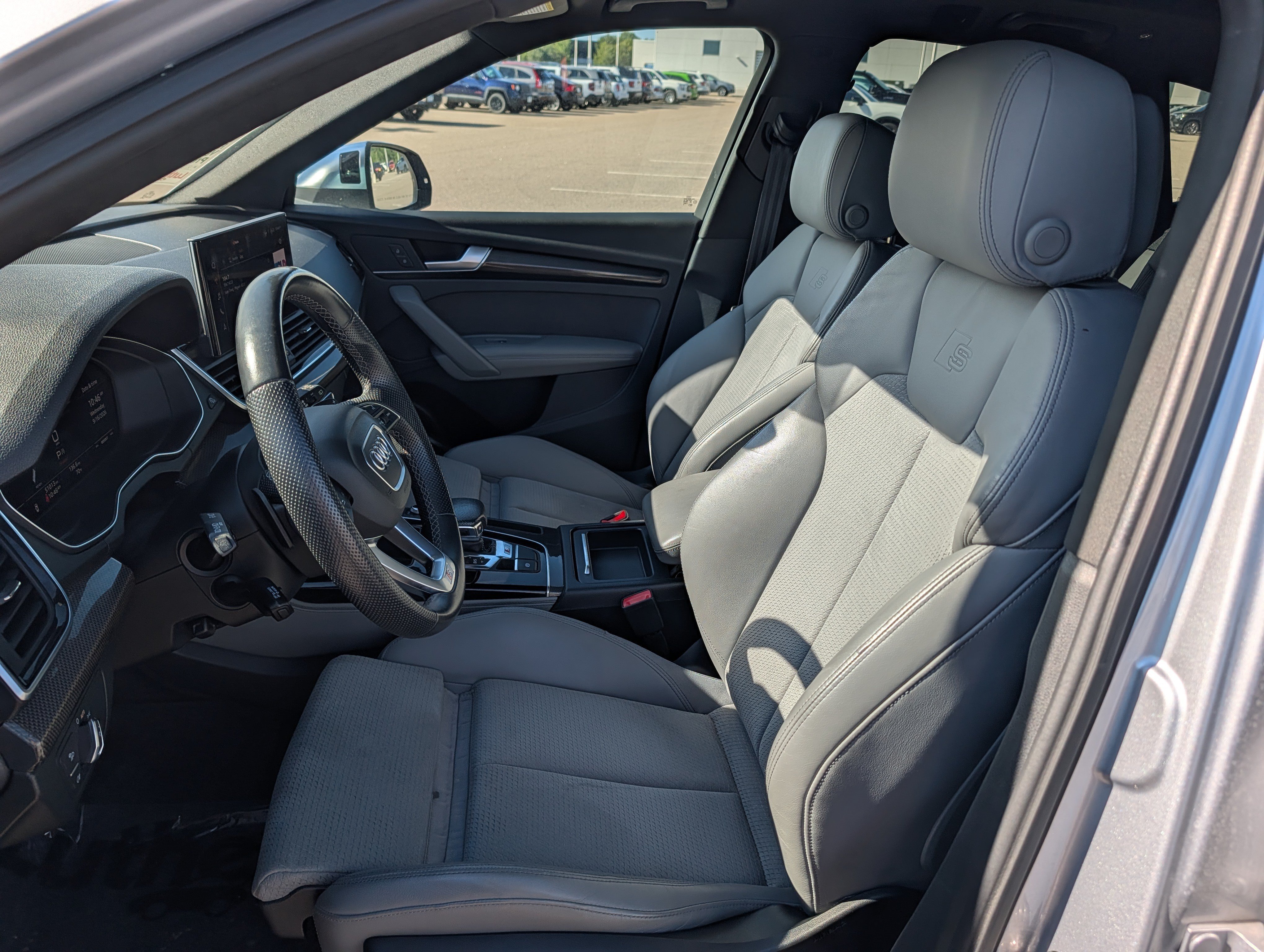 Used 2022 Audi SQ5 Premium Plus AWD/4WD image 20