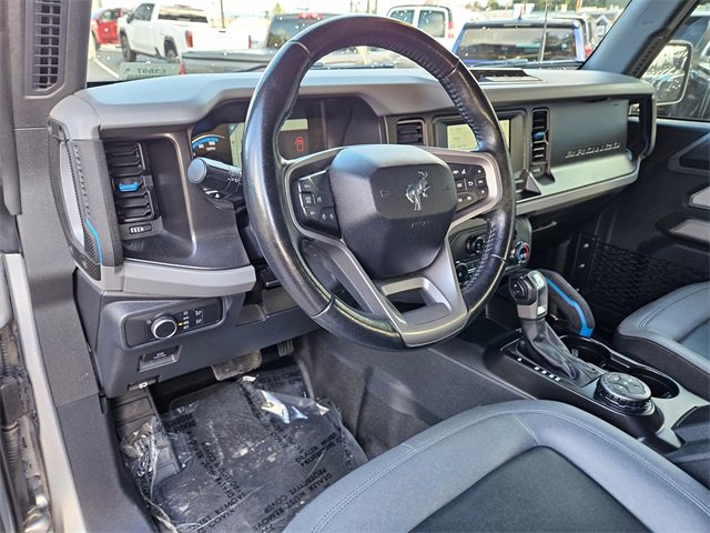 Used 2022 Ford Bronco Black Diamond image 14