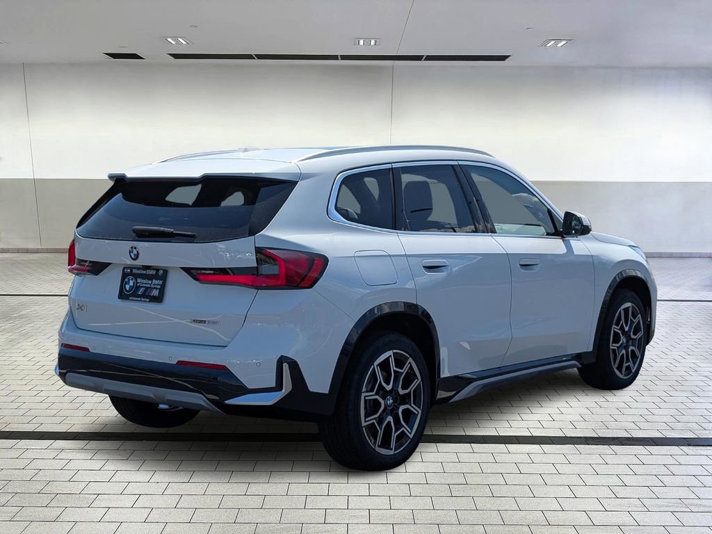 New 2025 BMW X1 xDrive28i w/ Premium Package image 5