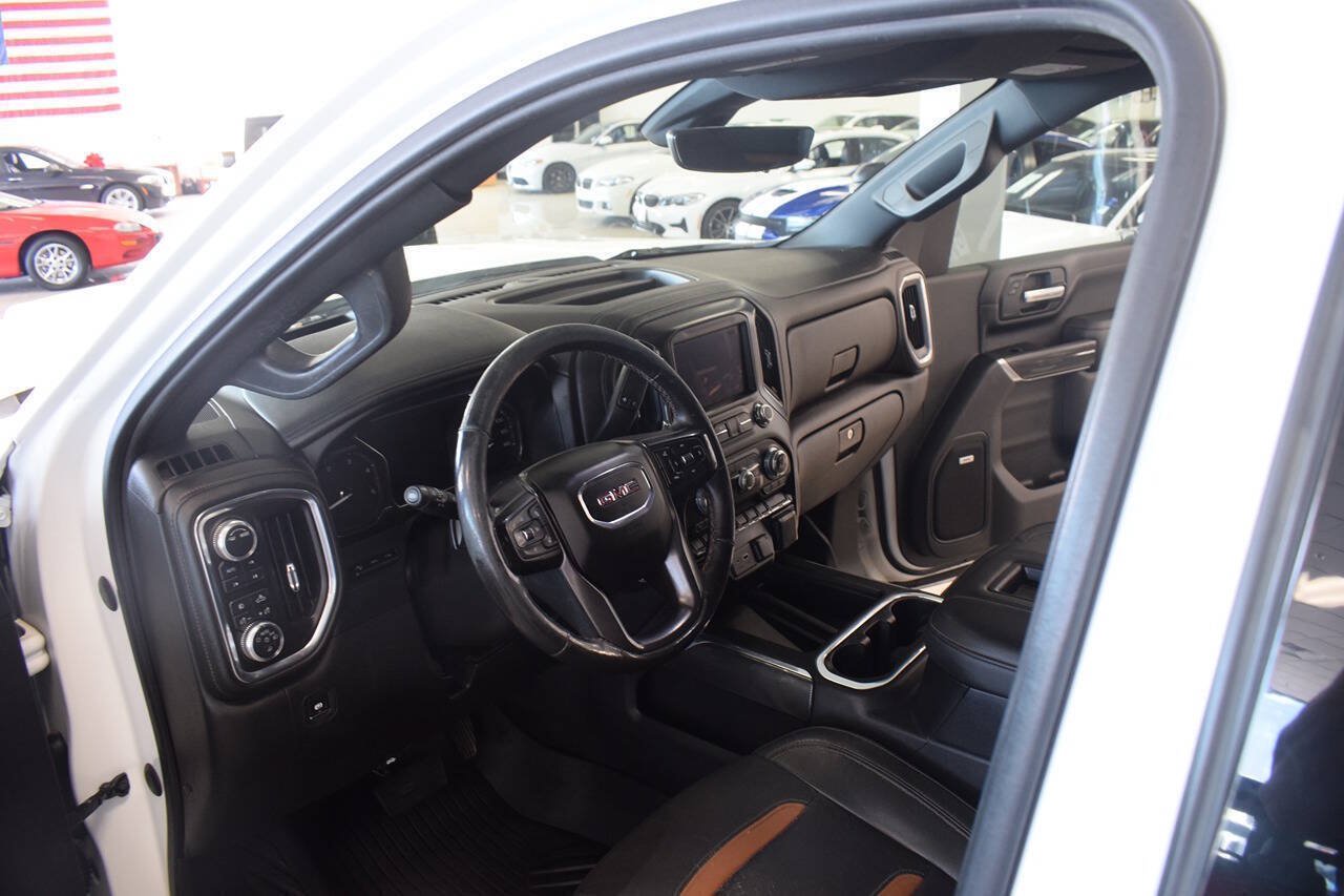 Used 2020 GMC Sierra 2500 AT4 w/ AT4 Premium Package AWD/4WD image 23