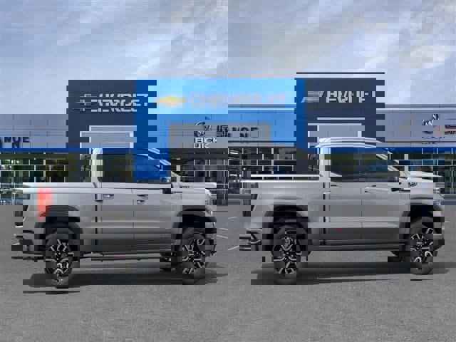 New 2026 GMC Sierra 1500 AT4 image 5