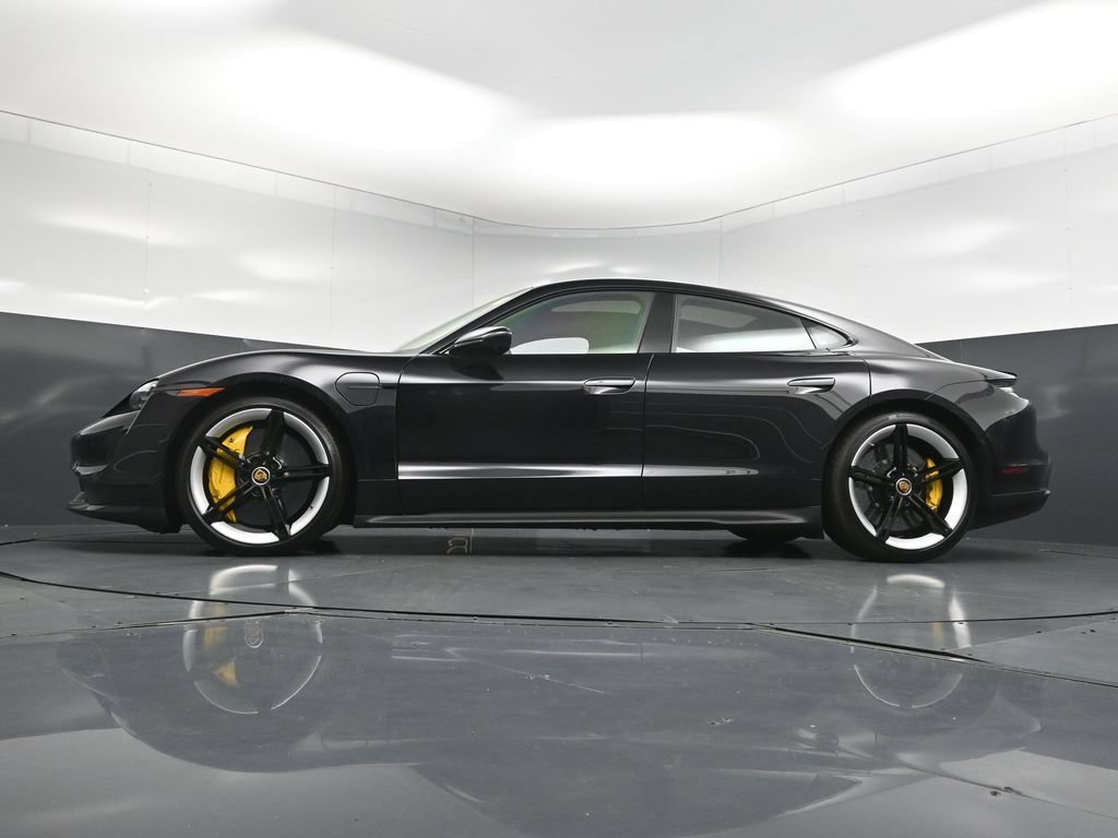 Certified 2024 Porsche Taycan Turbo S w/ Premium Package AWD/4WD image 26