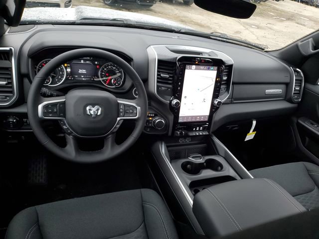 New 2026 RAM 1500 4x4 Crew Cab image 6