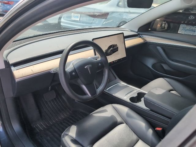 Used 2023 Tesla Model 3 Standard Range RWD image 8