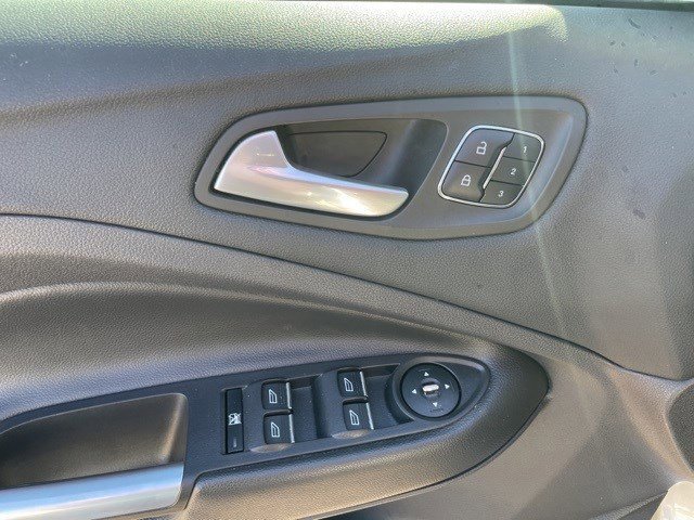 Used 2016 Ford Escape Titanium w/ Equipment Group 301A image 6