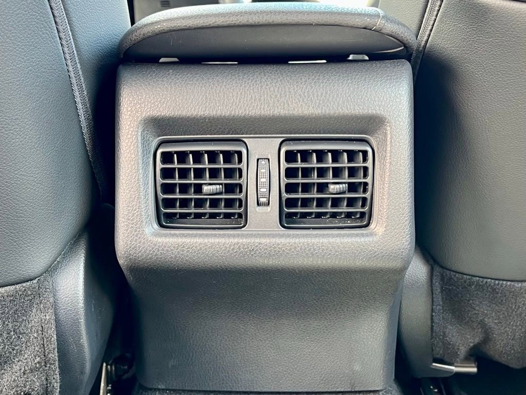 Used 2023 Toyota Camry XSE image 34