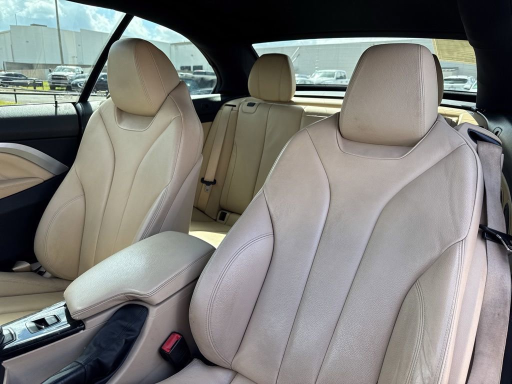 Used 2017 BMW 430i Convertible image 32