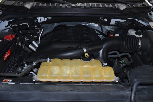 Used 2016 Ford F150 Lariat w/ Equipment Group 502A Luxury image 11