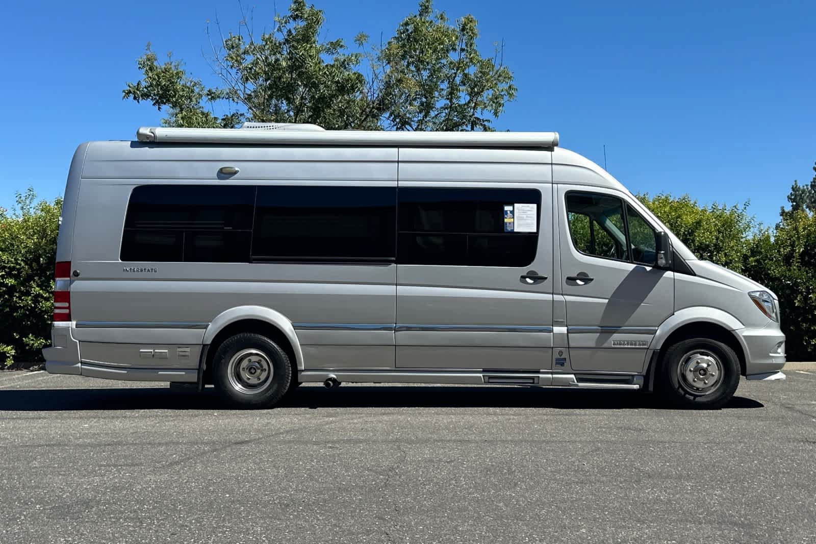 Used 2015 Mercedes-Benz Sprinter 3500 image 2