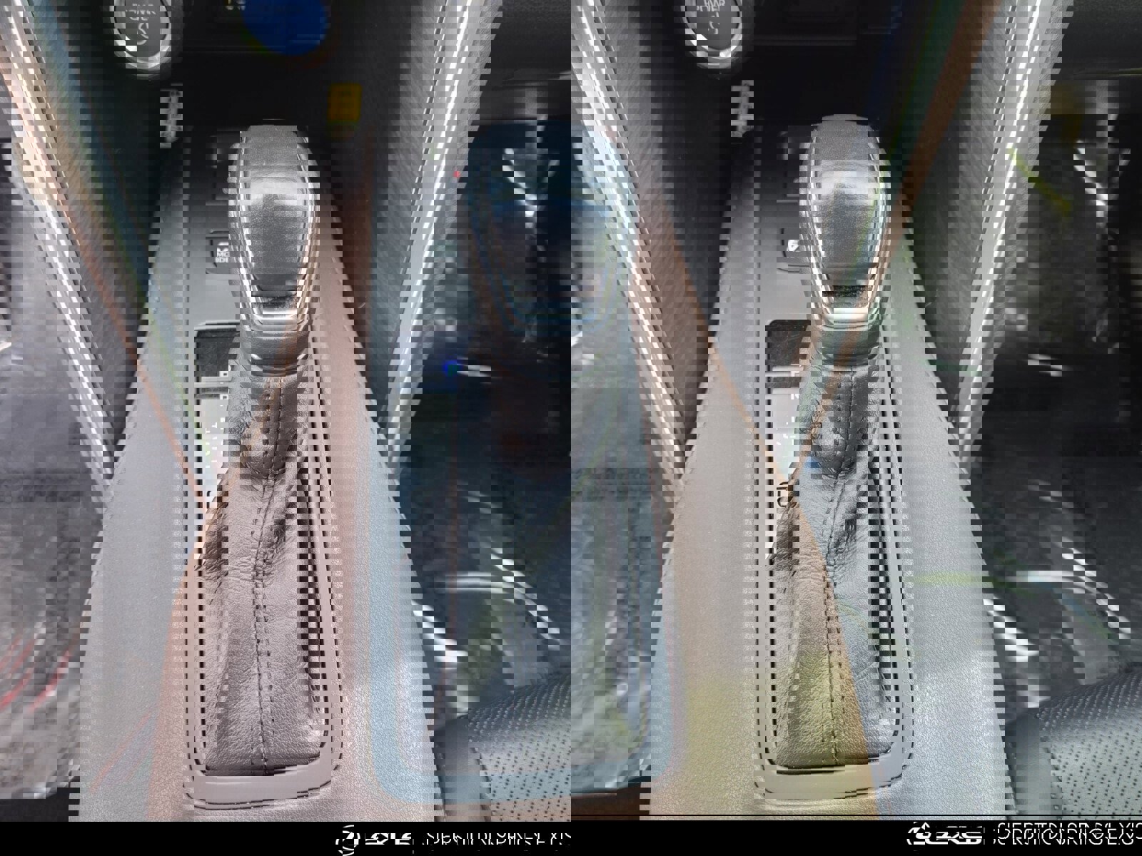 Used 2021 Toyota Venza XLE image 21