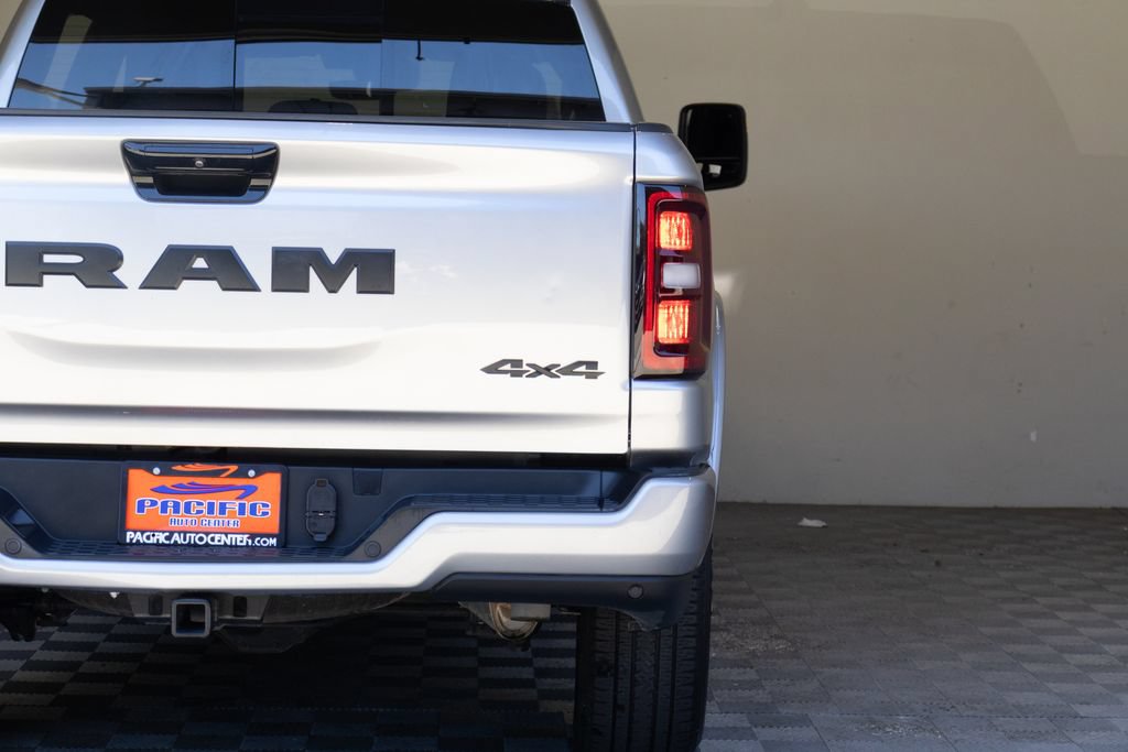 Used 2025 RAM 1500 Big Horn AWD/4WD image 13
