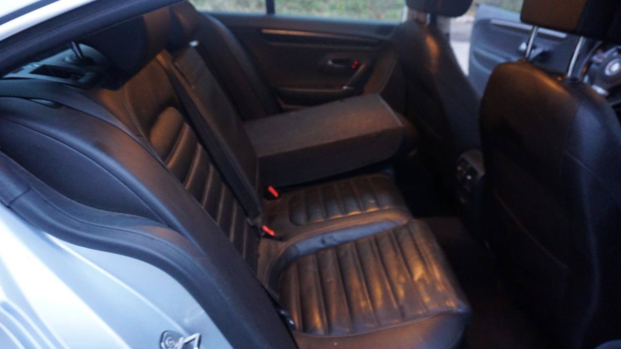 Used 2014 Volkswagen CC Executive FWD image 21