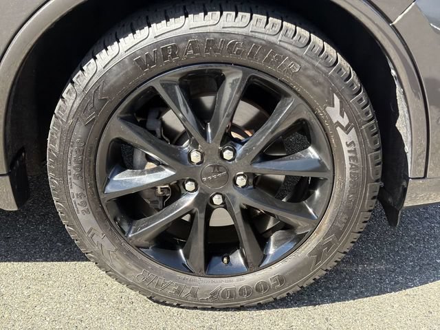 Used 2018 Dodge Durango R/T w/ Blacktop Package AWD/4WD image 13