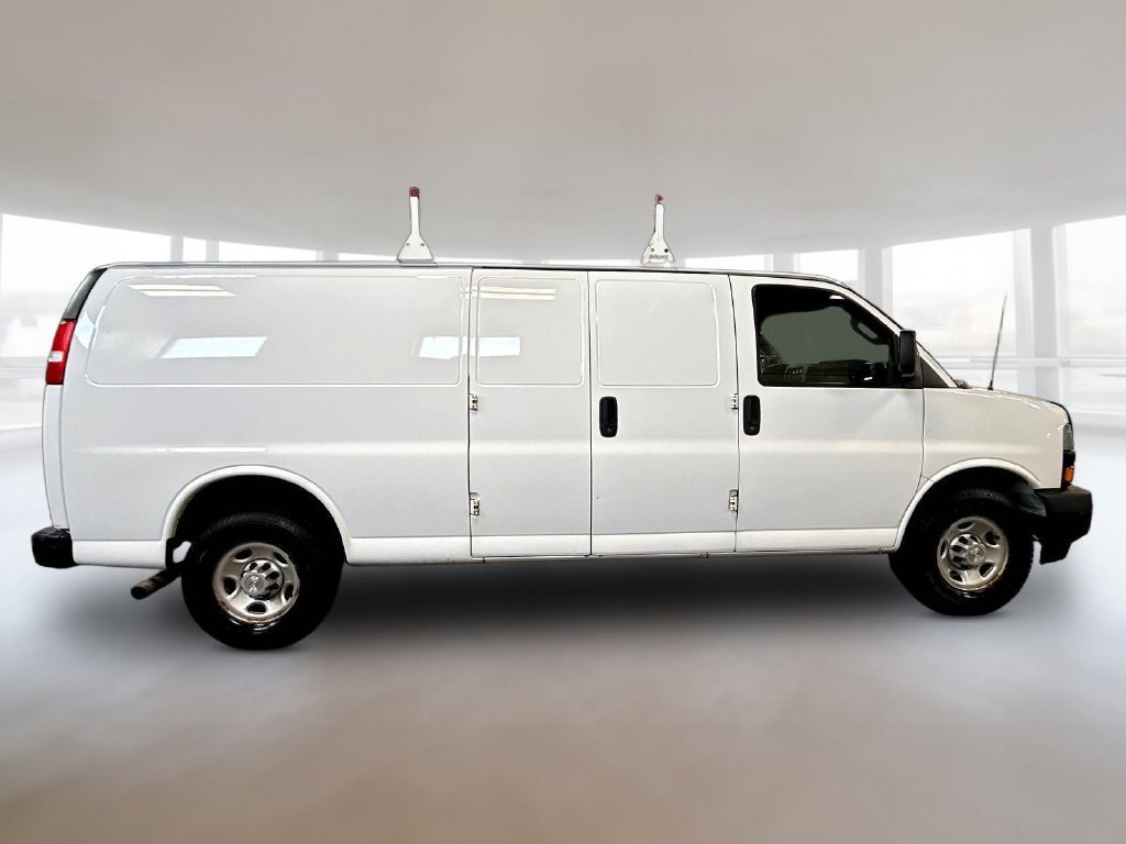 Used 2019 Chevrolet Express 3500 Extended RWD image 8