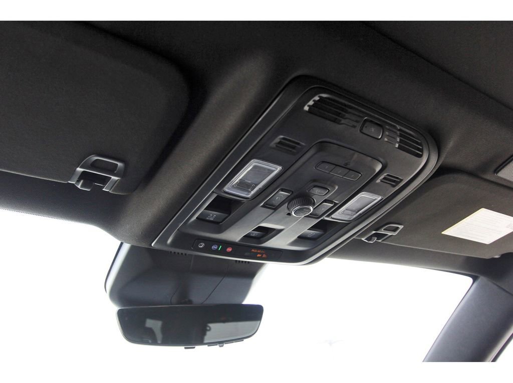 Certified 2024 Cadillac Escalade Sport image 28