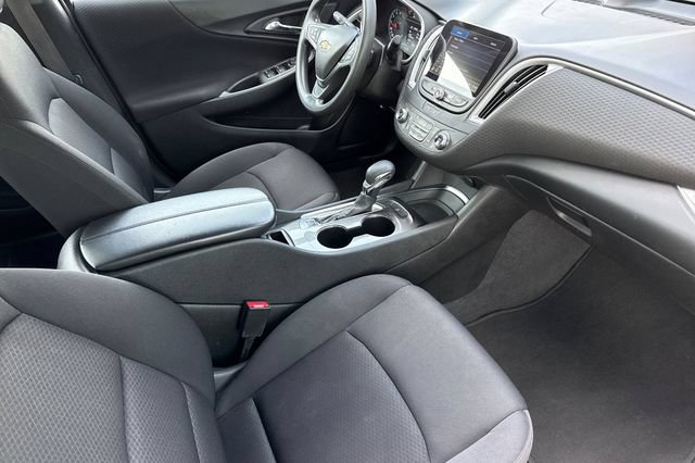 Used 2023 Chevrolet Malibu LT FWD image 19