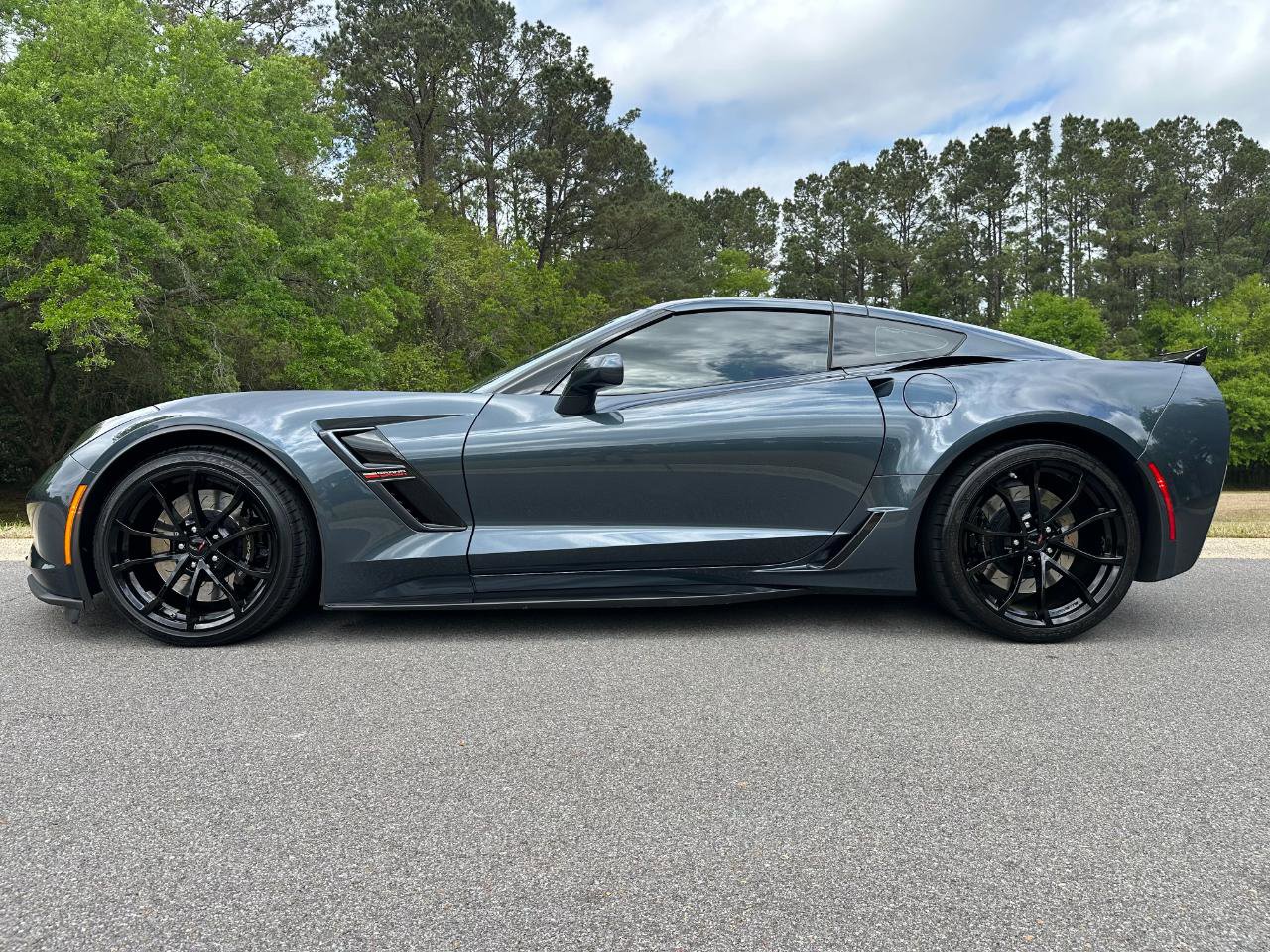 Used 2019 Chevrolet Corvette Grand Sport image 8
