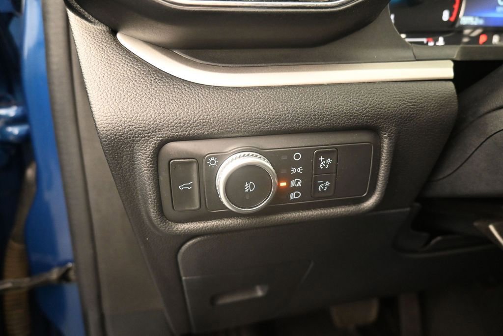 Used 2022 Ford Explorer XLT w/ Equipment Group 202A RWD image 21