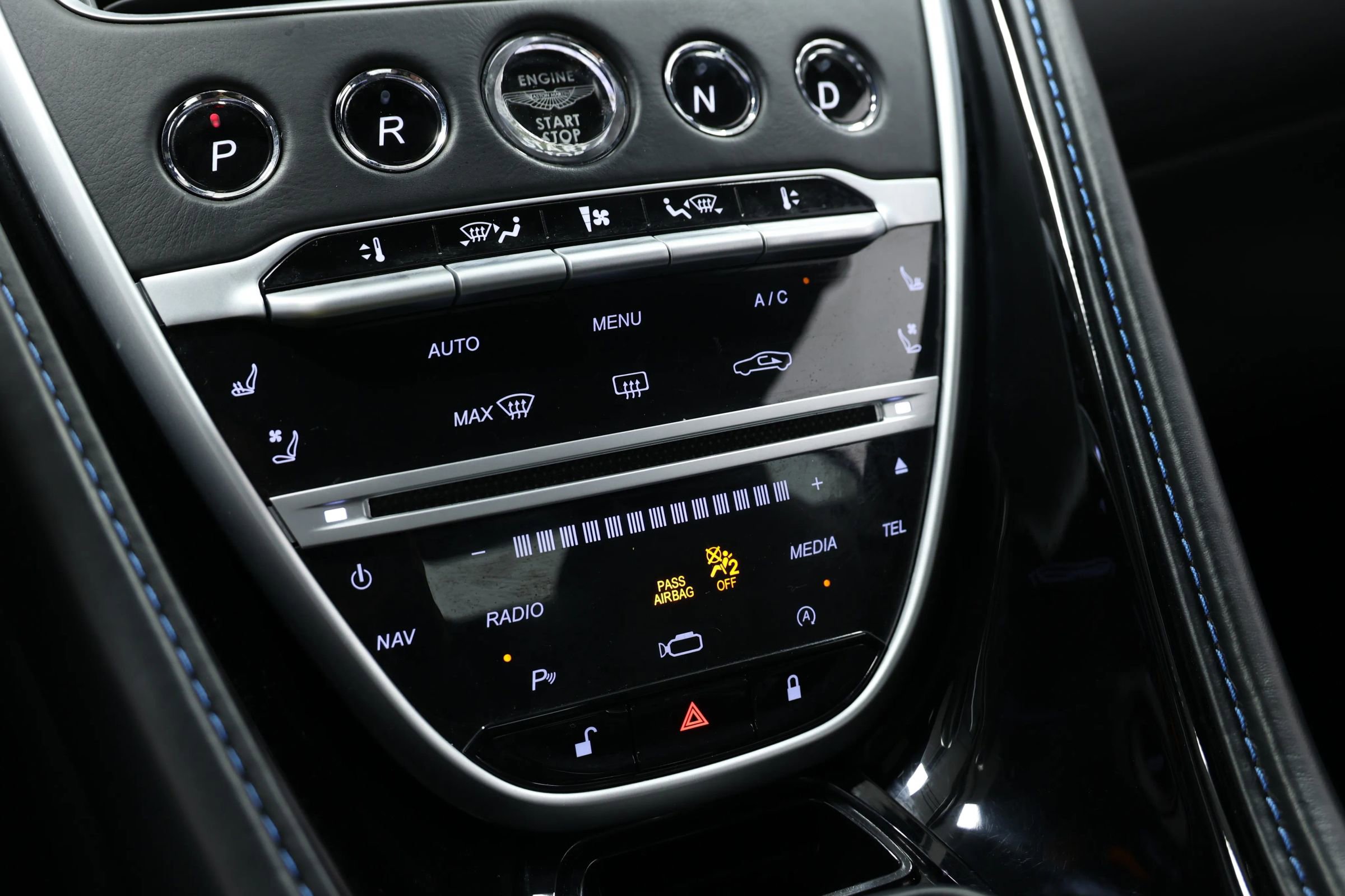 Used 2018 Aston Martin DB11 V12 image 48