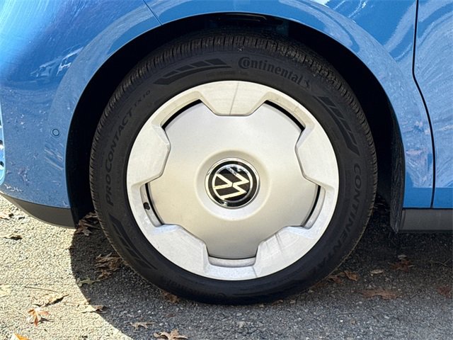 New 2025 Volkswagen ID. Buzz 1st Edition image 8