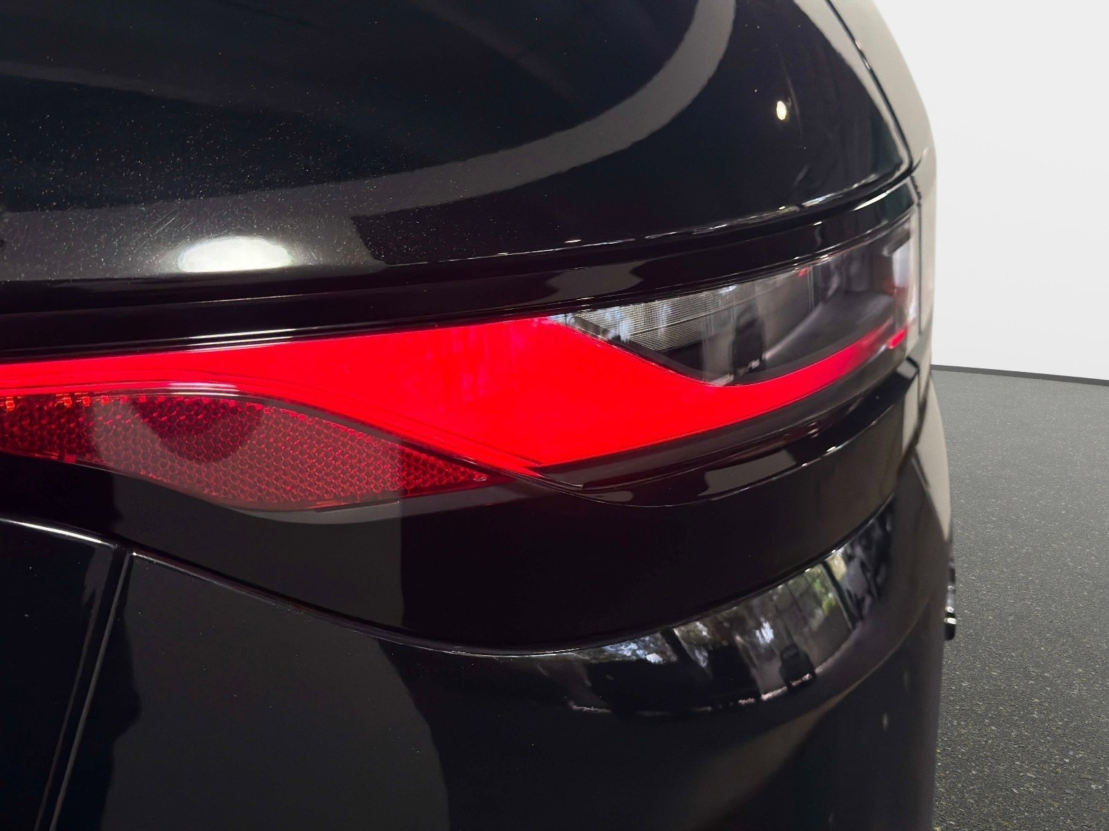 Used 2026 Land Rover Range Rover Evoque S image 15