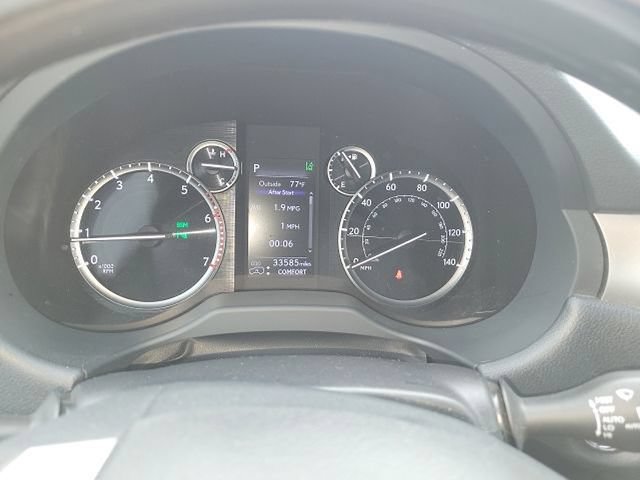 Used 2023 Lexus GX 460 Luxury w/ Sport Design Package AWD/4WD image 20