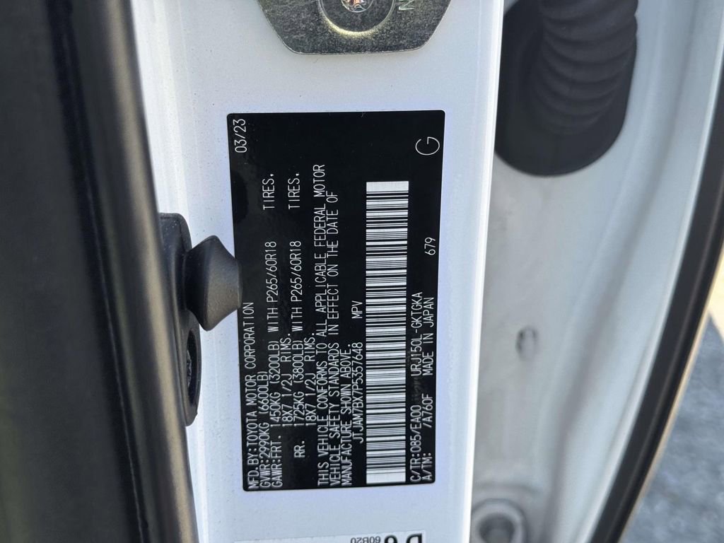 Used 2023 Lexus GX 460 Premium w/ Premium Package AWD/4WD image 17