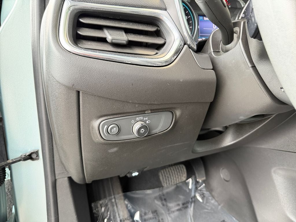 Used 2022 Chevrolet Equinox LT FWD image 19