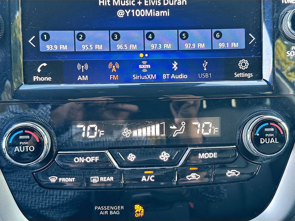 Certified 2023 Nissan Murano SV w/ SV Midnight Edition Package image 15