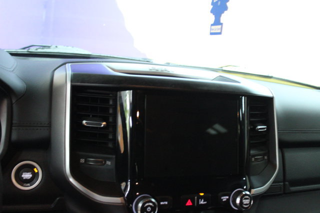 Used 2022 RAM 1500 Big Horn AWD/4WD image 19