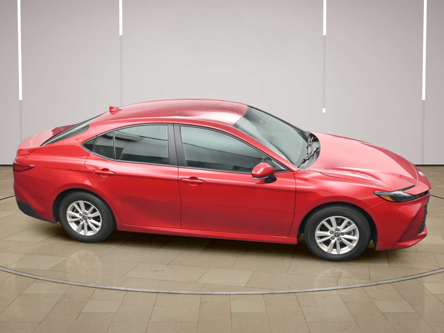 Used 2025 Toyota Camry LE FWD image 31