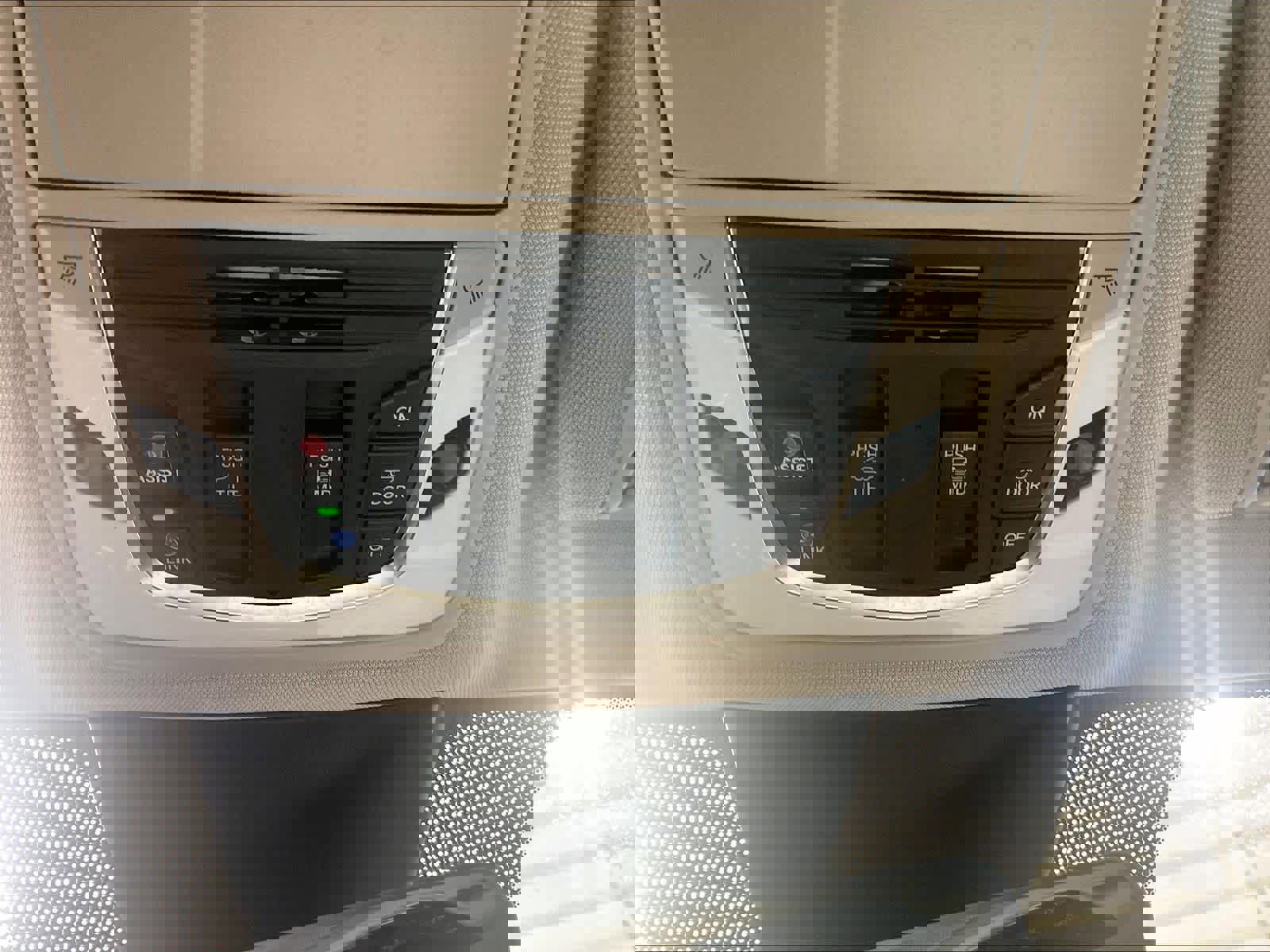 Used 2023 Acura MDX SH-AWD image 27