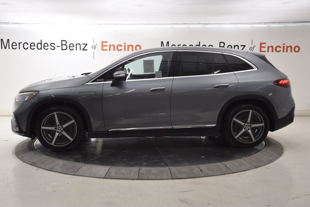 Used 2024 Mercedes-Benz EQE 350+ SUV image 3