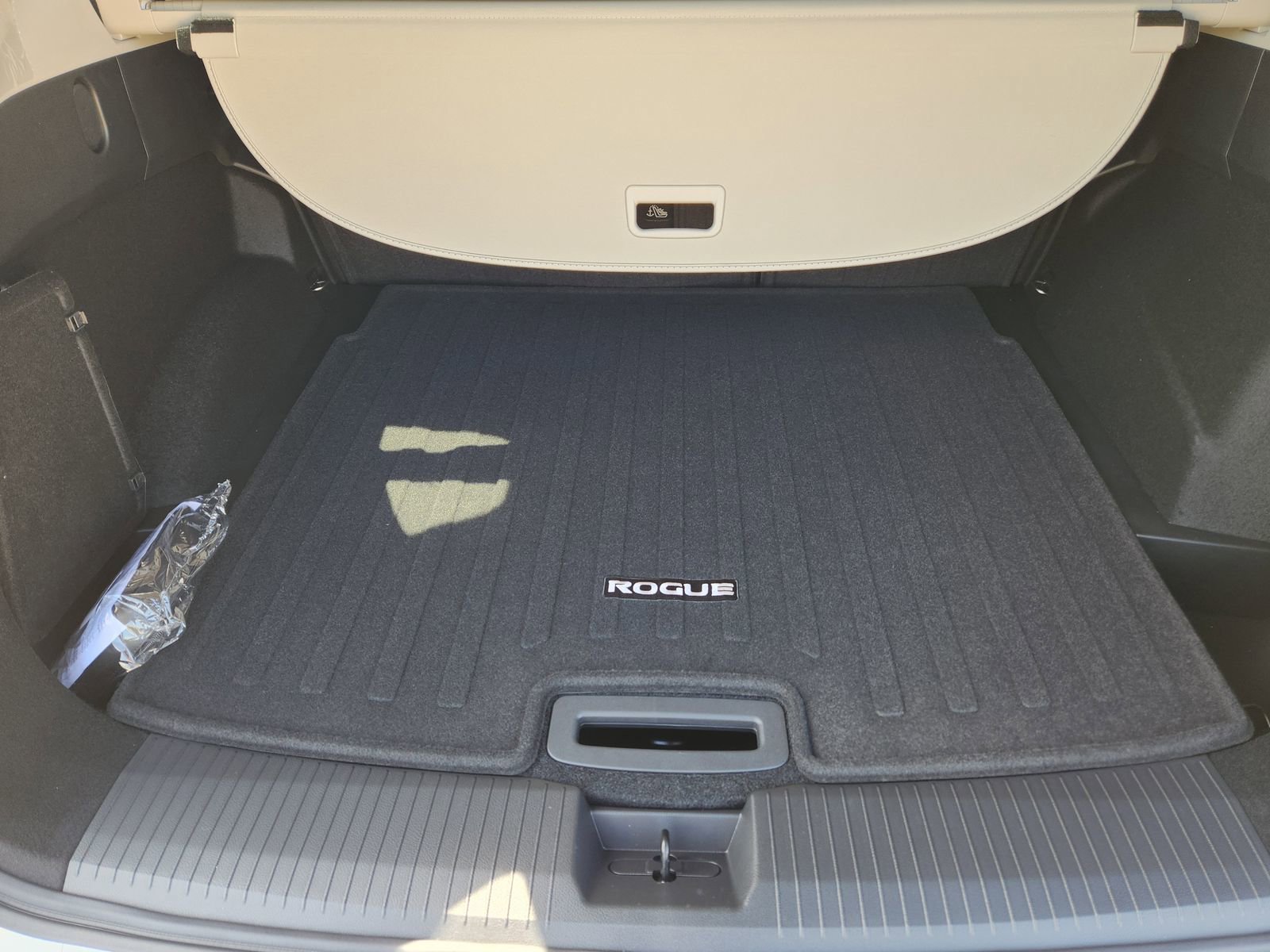 New 2026 Nissan Rogue SV w/ SV Premium Package image 29