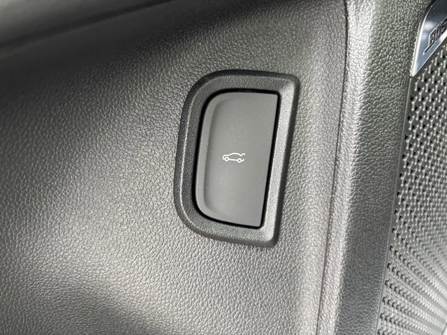 New 2024 Chevrolet Blazer EV RS image 32