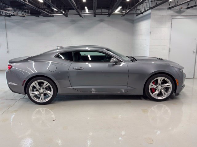 Used 2021 Chevrolet Camaro LT RWD image 8