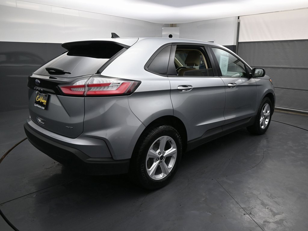 Used 2024 Ford Edge SE image 11