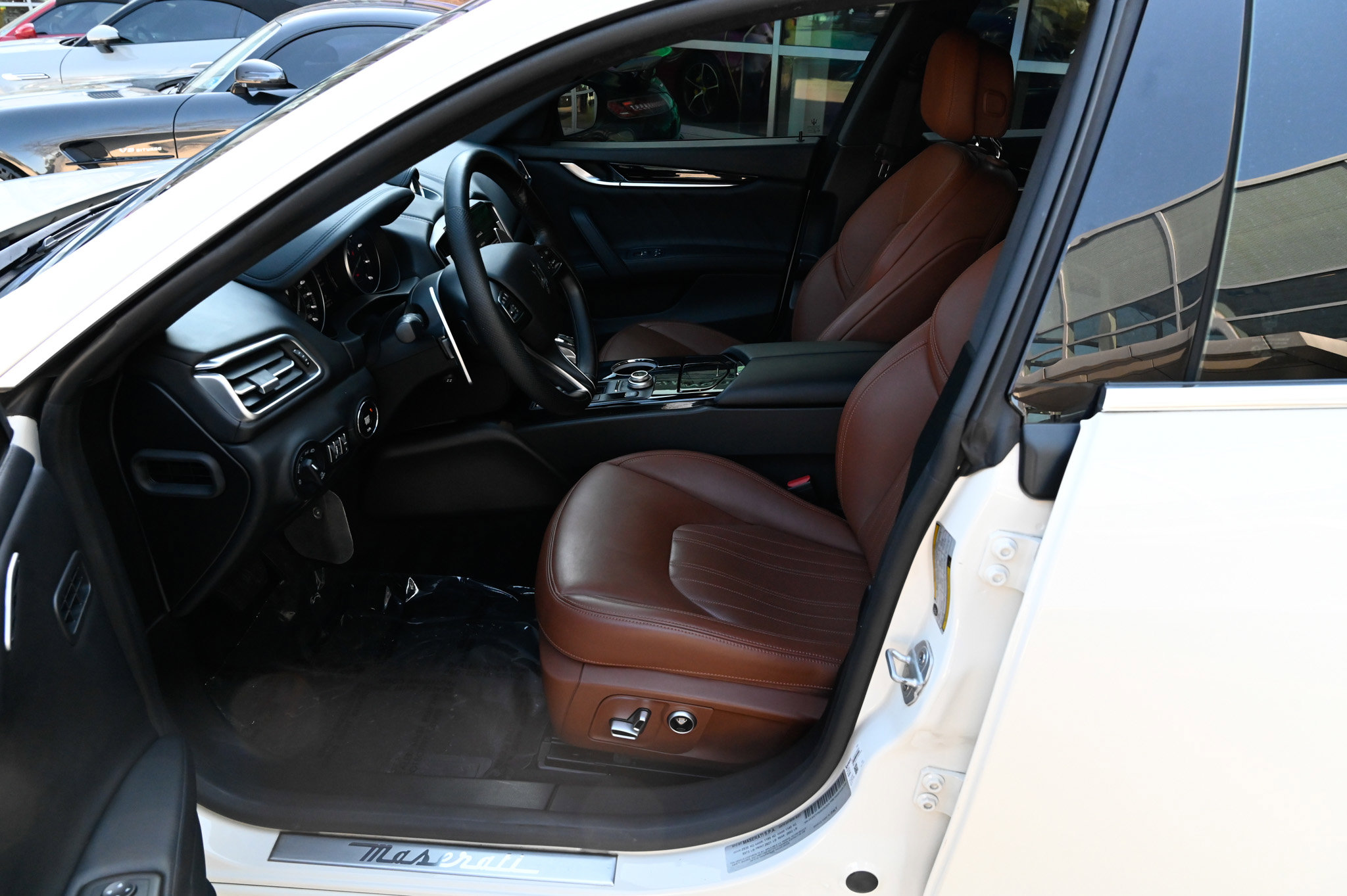 Used 2022 Maserati Ghibli Modena Q4 image 17