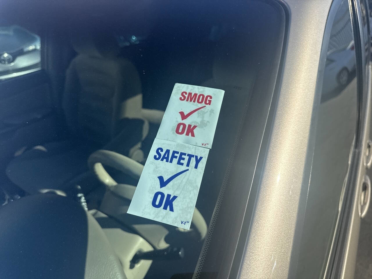 Used 2009 Toyota Sienna LE image 10