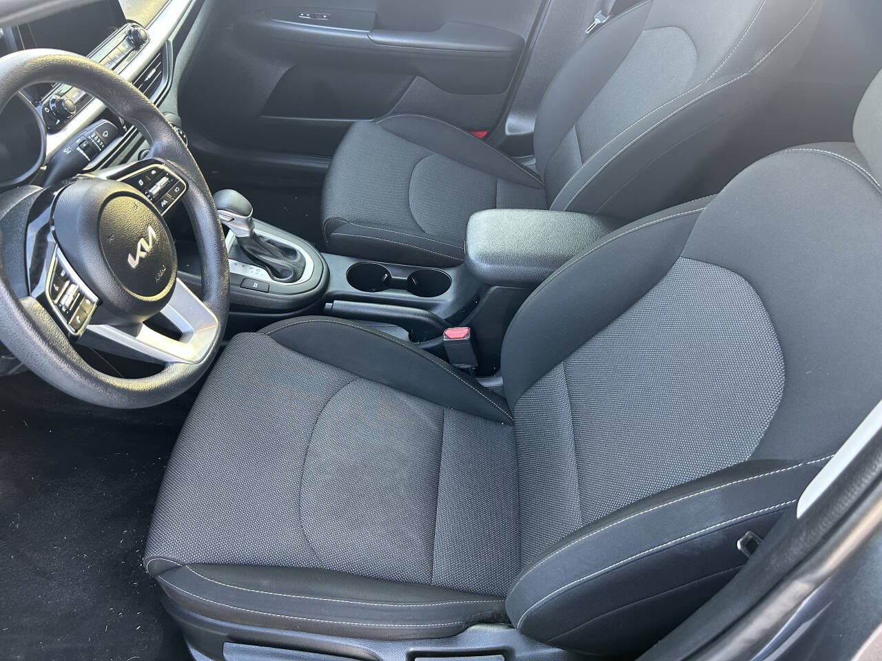 Used 2023 Kia Forte LXS FWD image 12
