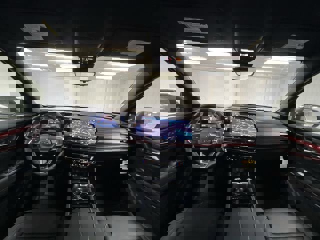 New 2026 Chevrolet Traverse Z71 w/ Driver Confidence Package image 20