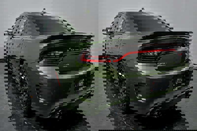 Used 2018 Dodge Charger SRT Hellcat w/ Harman/Kardon Audio Group image 8