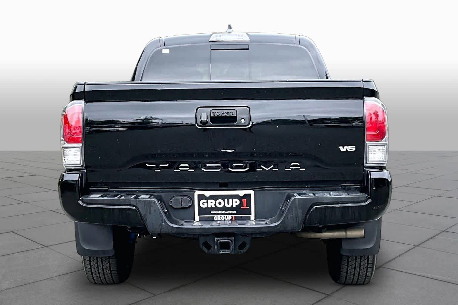 Used 2023 Toyota Tacoma TRD Sport AWD/4WD image 5