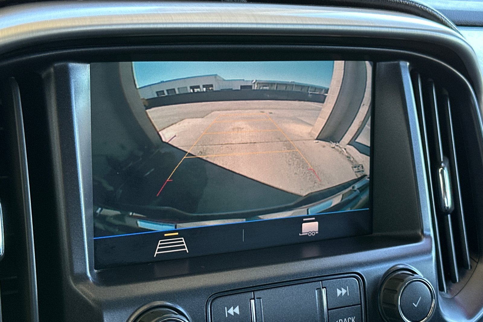 Certified 2022 GMC Canyon Elevation image 25