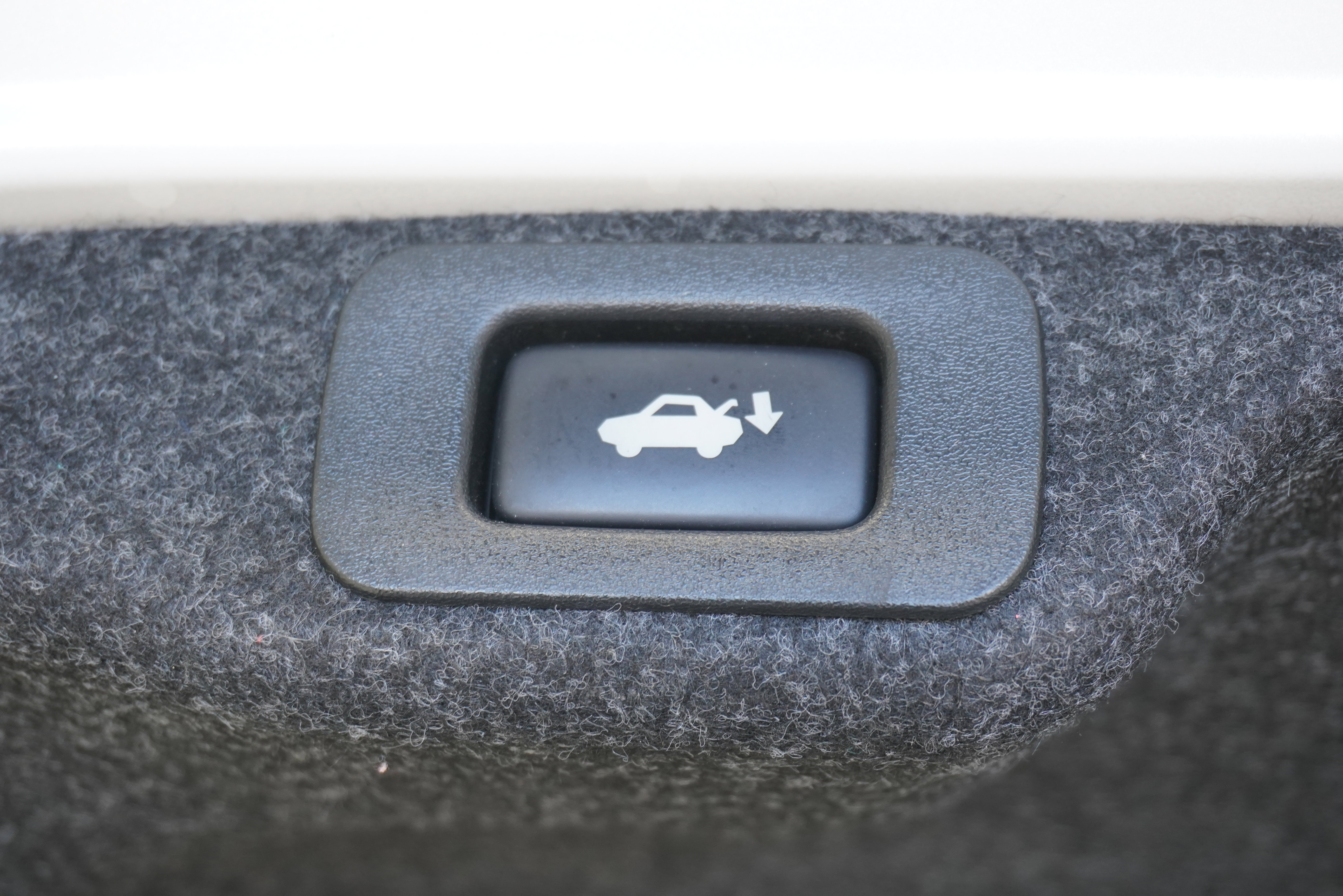 Used 2018 Lexus ES 350 w/ Luxury Package w/Wood Trim FWD image 29