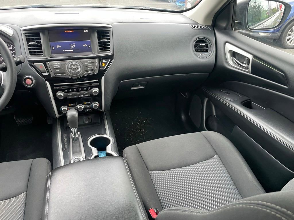 Used 2020 Nissan Pathfinder S AWD/4WD image 11