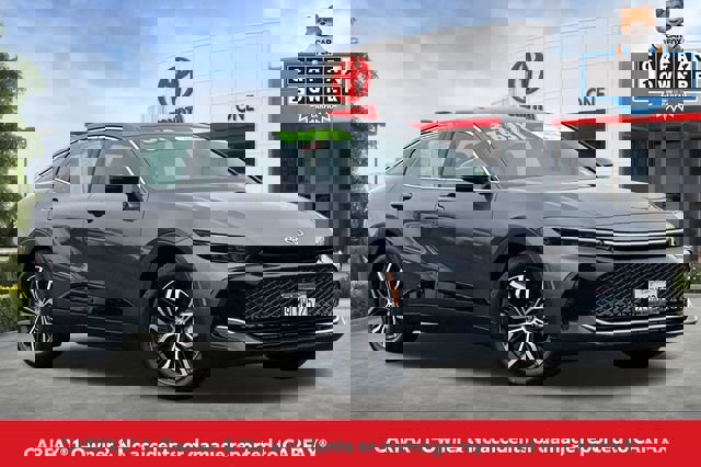 Certified 2024 Toyota Crown Limited image 2