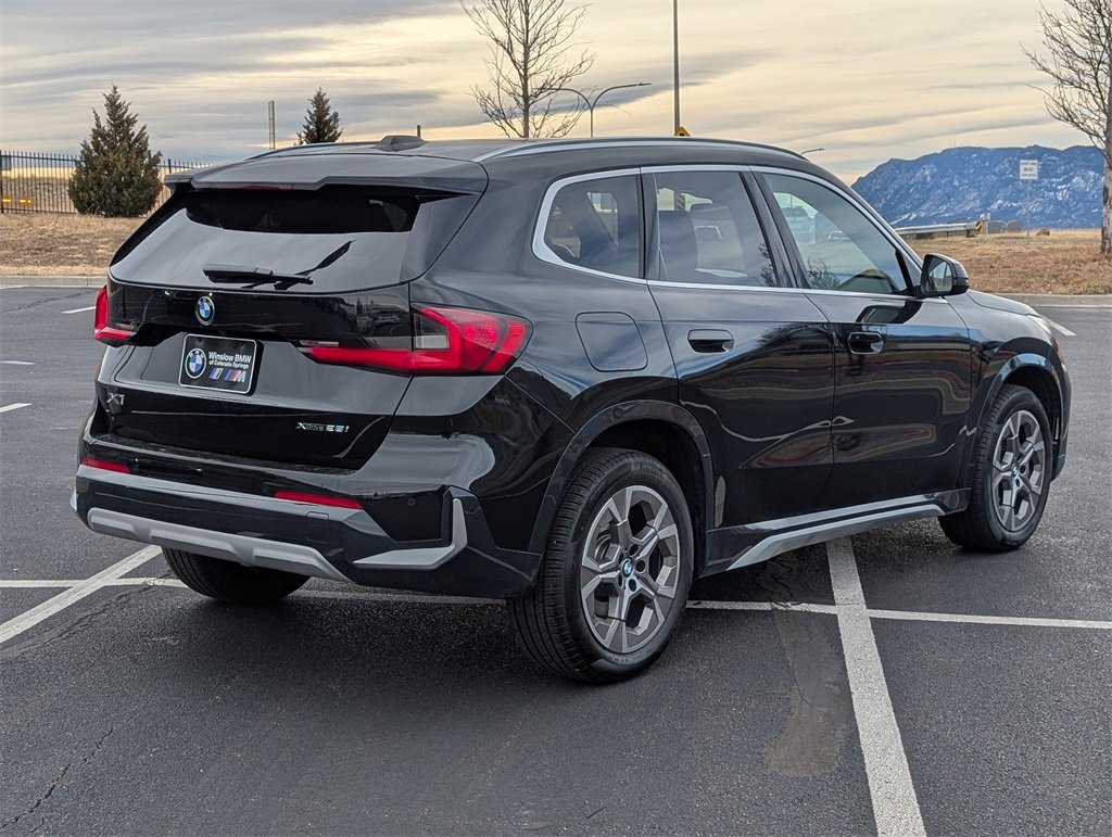 Certified 2025 BMW X1 xDrive28i w/ Technology Package image 5